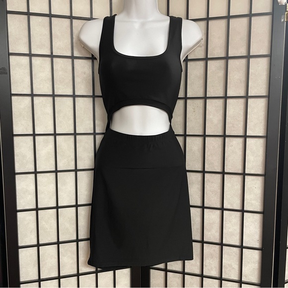 Ellie and Kate, ladies sleeveless mini dress size large (NWT) - Picture 4 of 7